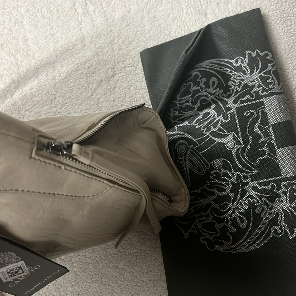 VINCE CAMUTO Leather Kayli Satchel - Picture 7 of 10